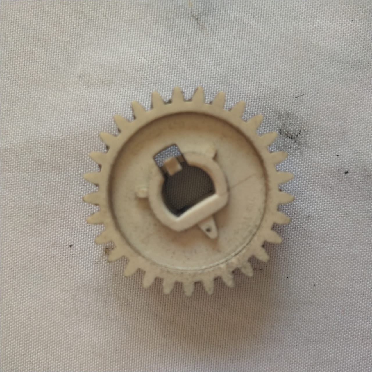 Pressure Roller Gear for  HP LaserJet P2015, P2014, and LaserJet M2727 series